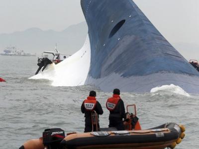 Seorang Penyelam Meninggal Dunia di Tengah Pencarian Jasad Korban Feri Sewol